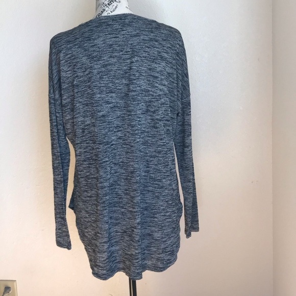 Rock & Republic top - Picture 3 of 6